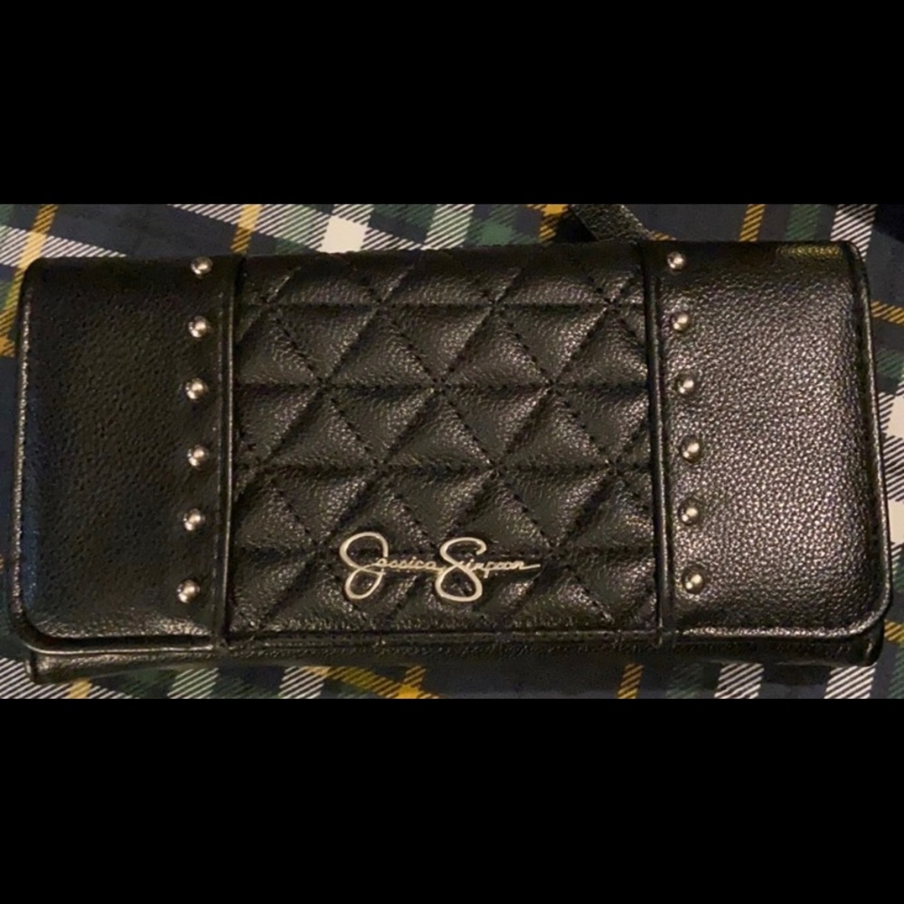 Betsy Johnson wallet used in great condition